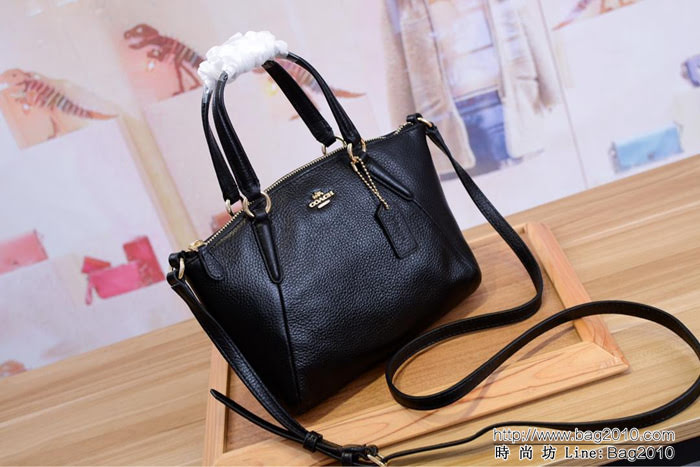COACH蔻馳 原單coach mini款 59853 可愛款餃子包 全頭層牛皮材質  Chz1450